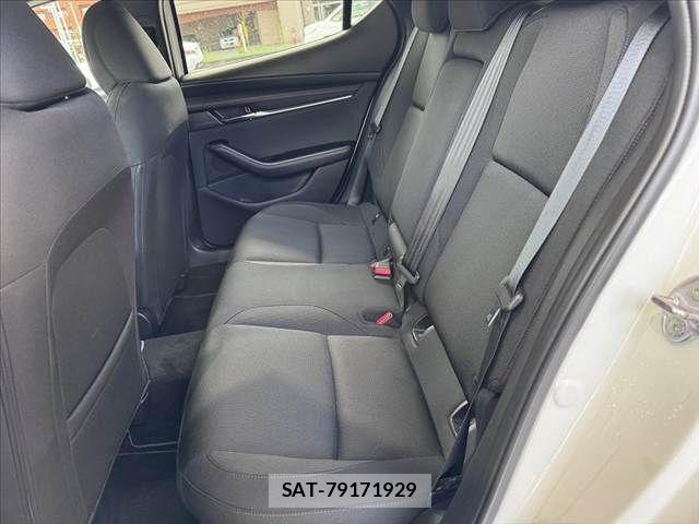 Mazda MAZDA3 2022-11 8743653-18