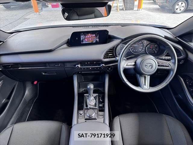 Mazda MAZDA3 2022-11 8743653-1