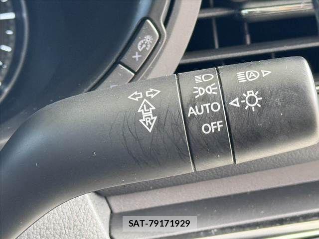 Mazda MAZDA3 2022-11 8743653-28