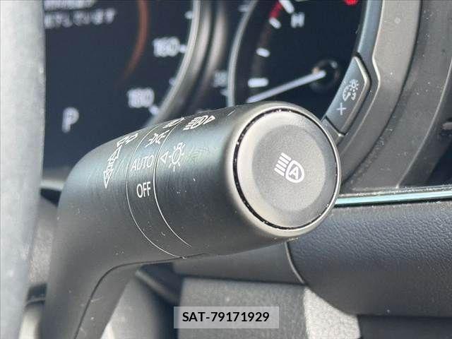 Mazda MAZDA3 2022-11 8743653-29