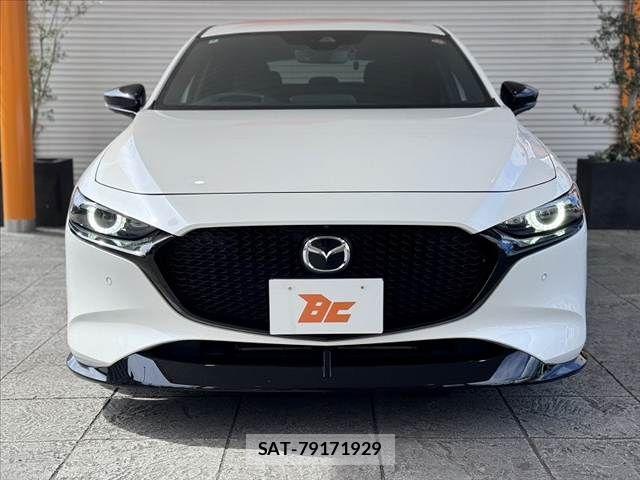 Mazda MAZDA3 2022-11 8743653-8