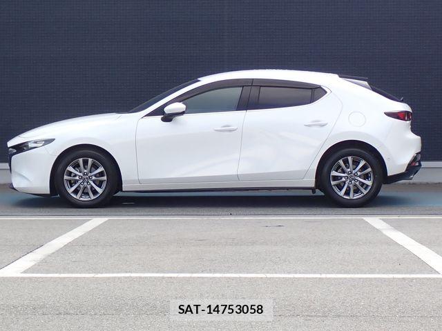Mazda MAZDA3 2019-07 8743661-17