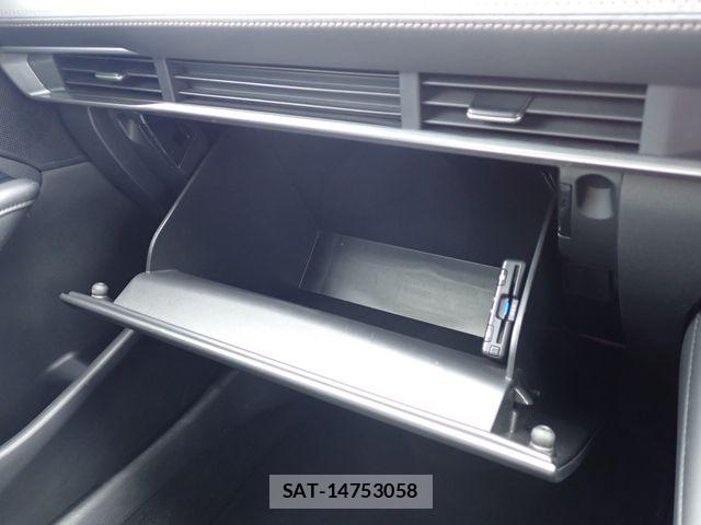 Mazda MAZDA3 2019-07 8743661-24