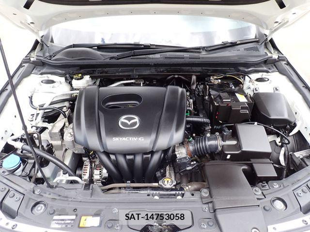 Mazda MAZDA3 2019-07 8743661-3