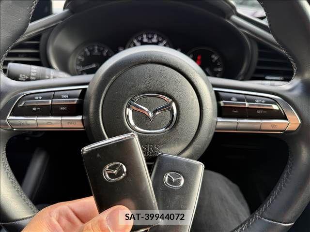 Mazda MAZDA3 2019-07 8743659-17