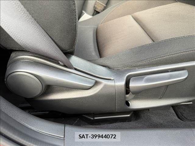 Mazda MAZDA3 2019-07 8743659-27