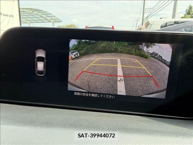 Mazda MAZDA3 2019-07 8743659-2