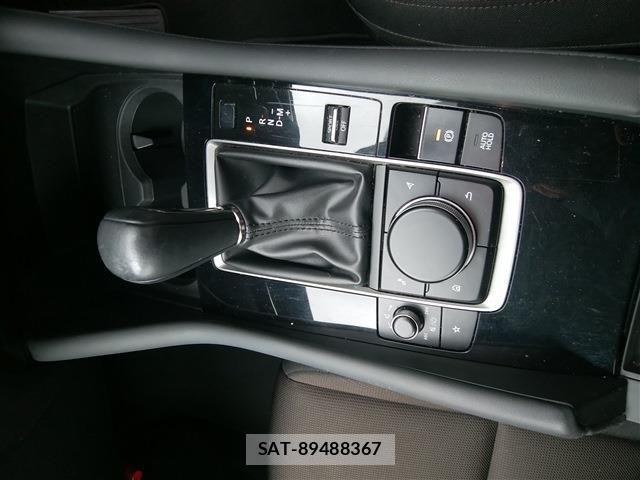 Mazda MAZDA3 2021-01 8796573-11