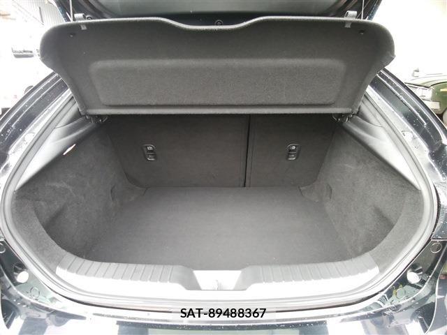 Mazda MAZDA3 2021-01 8796573-20
