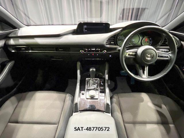 Mazda MAZDA3 2019-12 8796575-1