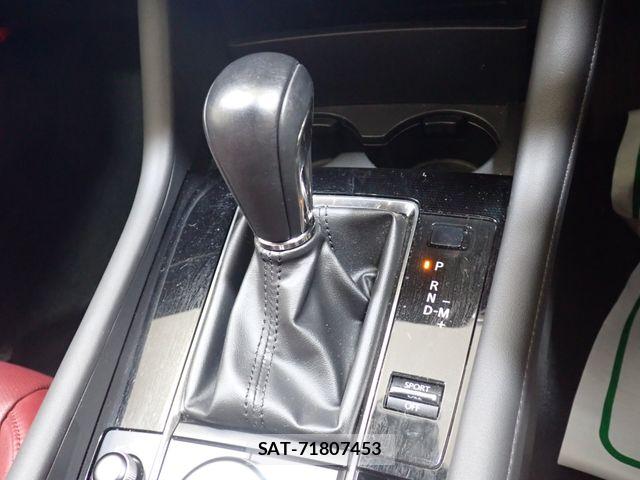 Mazda MAZDA3 2019-08 8830142-14