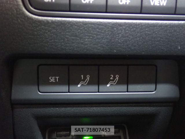 Mazda MAZDA3 2019-08 8830142-17