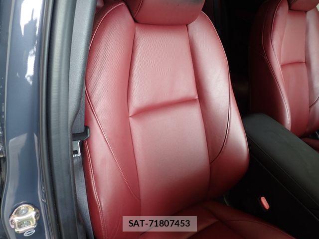 Mazda MAZDA3 2019-08 8830142-22