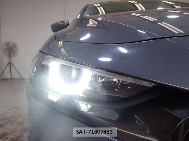 Mazda MAZDA3 2019-08 8830142-8