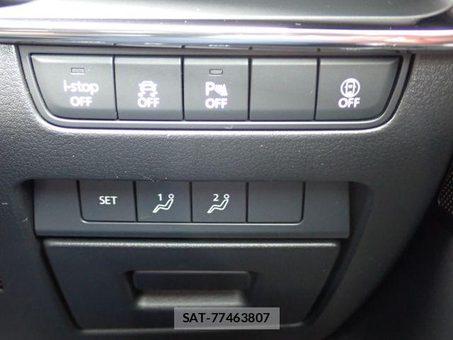 Mazda MAZDA3 2021-06 8830144-9