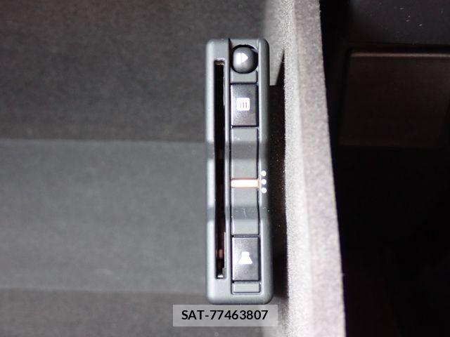 Mazda MAZDA3 2021-06 8830144-7