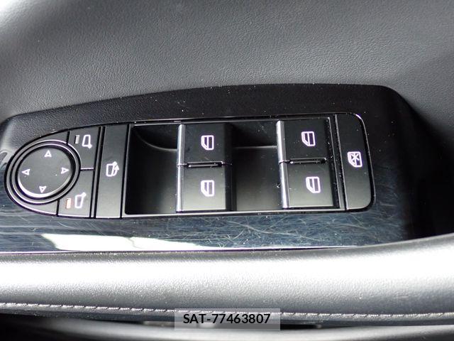 Mazda MAZDA3 2021-06 8830144-8