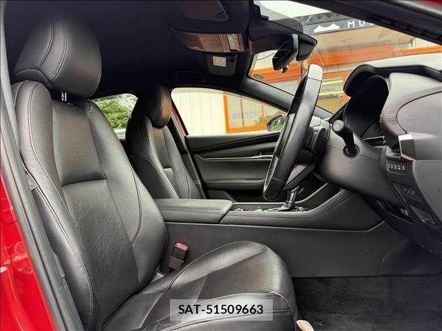 Mazda MAZDA3 2020-02 8830149-8