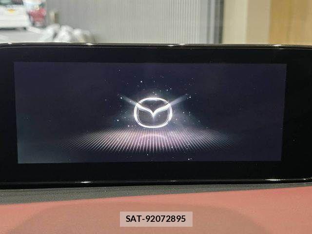Mazda MAZDA3 2019-09 8830145-3