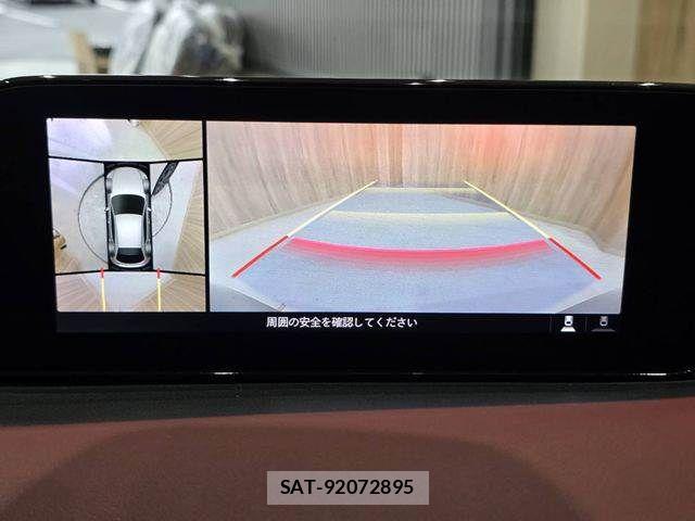 Mazda MAZDA3 2019-09 8830145-6