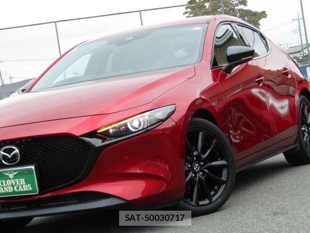 Mazda MAZDA3 2021-12 8830143-12