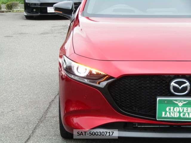 Mazda MAZDA3 2021-12 8830143-21