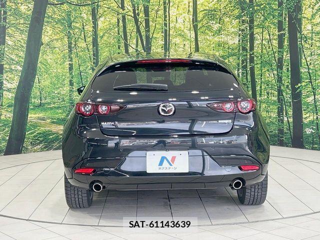 Mazda MAZDA3 2019-09 8830147-14