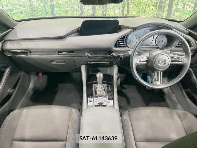 Mazda MAZDA3 2019-09 8830147-1
