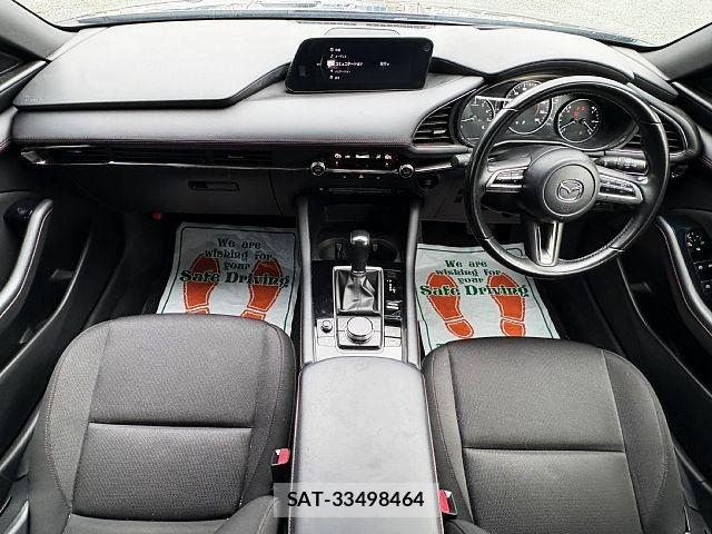 Mazda MAZDA3 2021-11 8830148-1