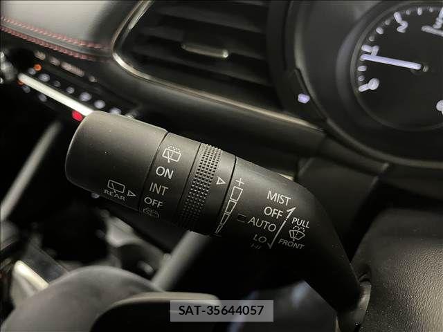 Mazda MAZDA3 2023-09 8849706-15