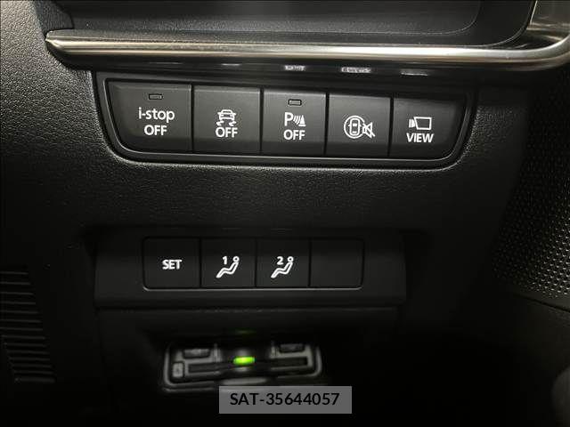 Mazda MAZDA3 2023-09 8849706-19