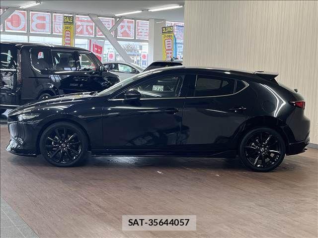 Mazda MAZDA3 2023-09 8849706-3