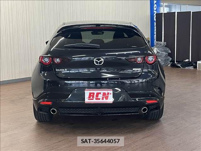 Mazda MAZDA3 2023-09 8849706-5