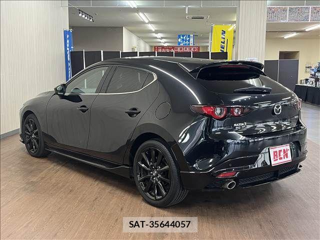 Mazda MAZDA3 2023-09 8849706-6