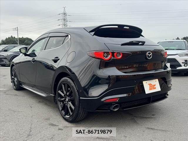 Mazda MAZDA3 2019-12 8849707-12