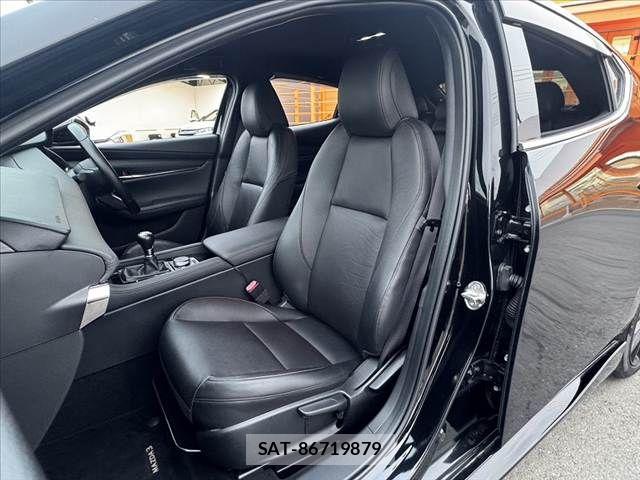 Mazda MAZDA3 2019-12 8849707-16
