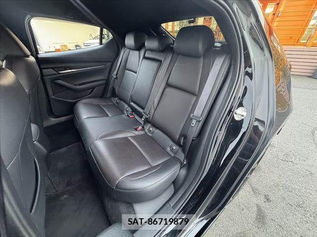 Mazda MAZDA3 2019-12 8849707-17