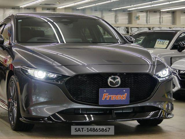 Mazda MAZDA3 2025-01 8849704-8
