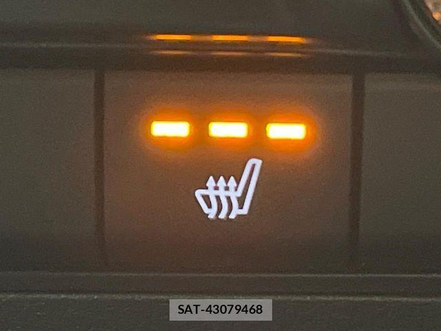 Mazda MAZDA3 2024-03 8849705-7