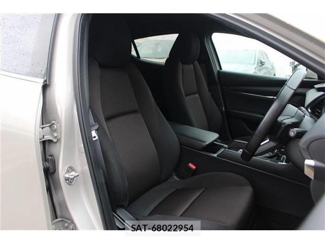 Mazda MAZDA3 2023-07 8849710-26
