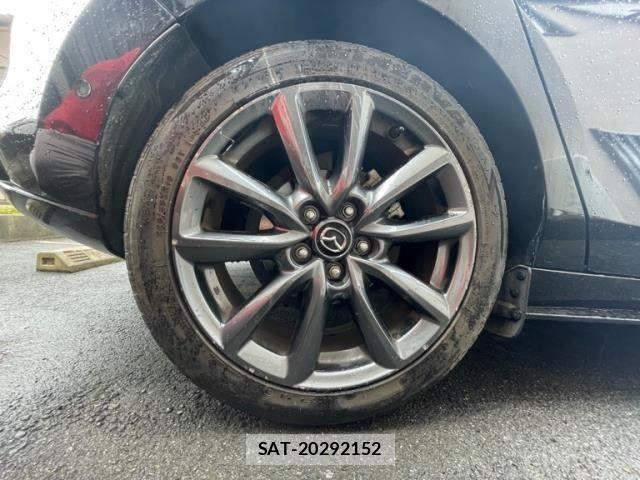 Mazda MAZDA3 2019-09 8871398-1