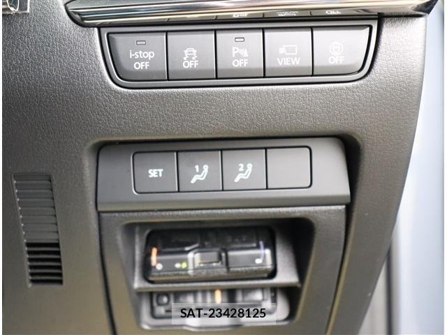 Mazda MAZDA3 2022-07 8880652-9