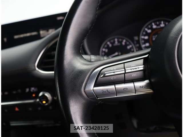 Mazda MAZDA3 2022-07 8880652-26