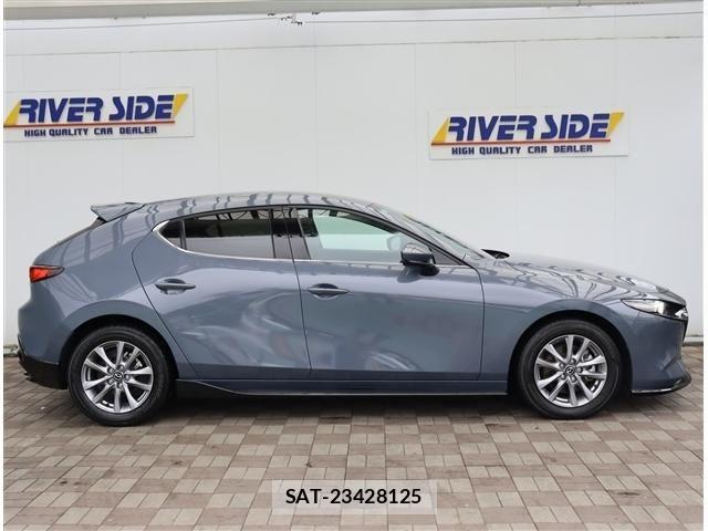 Mazda MAZDA3 2022-07 8880652-3