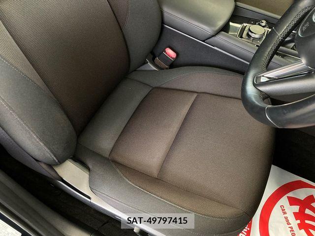 Mazda MAZDA3 2021-01 8880656-12
