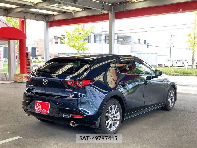 Mazda MAZDA3 2021-01 8880656-4
