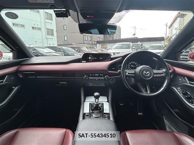 Mazda MAZDA3 2022-06 8883879-13