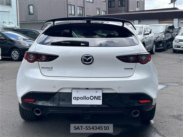 Mazda MAZDA3 2022-06 8883879-3