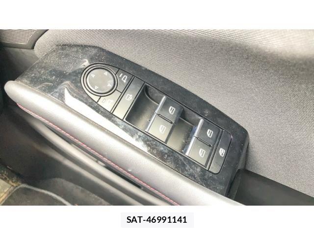 Mazda MAZDA3 2023-10 8883880-15