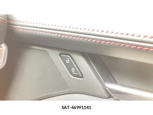 Mazda MAZDA3 2023-10 8883880-16